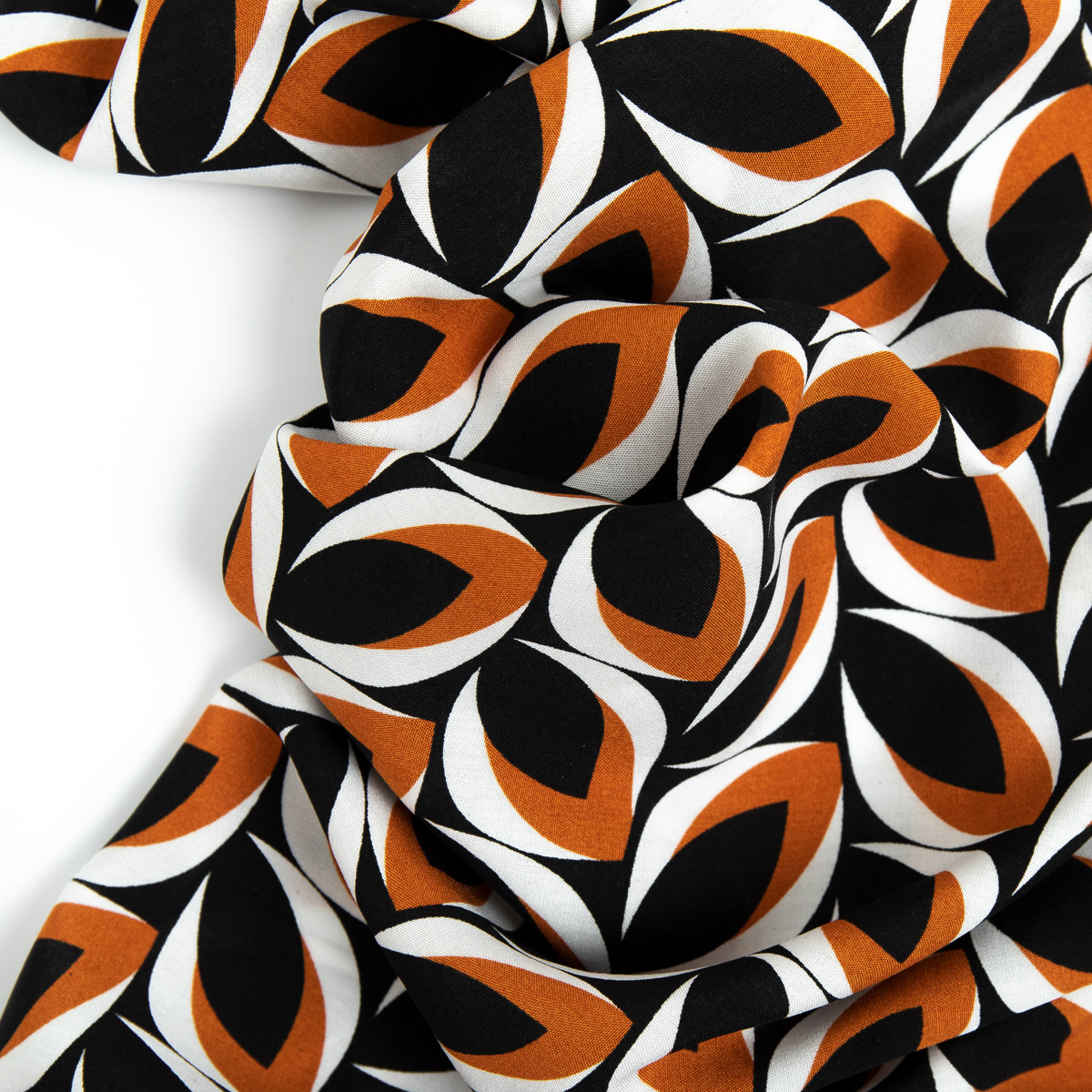 картинка Ткань Capriccio GN 6236-02/145 105gr D штапель принт от магазина Одежда+