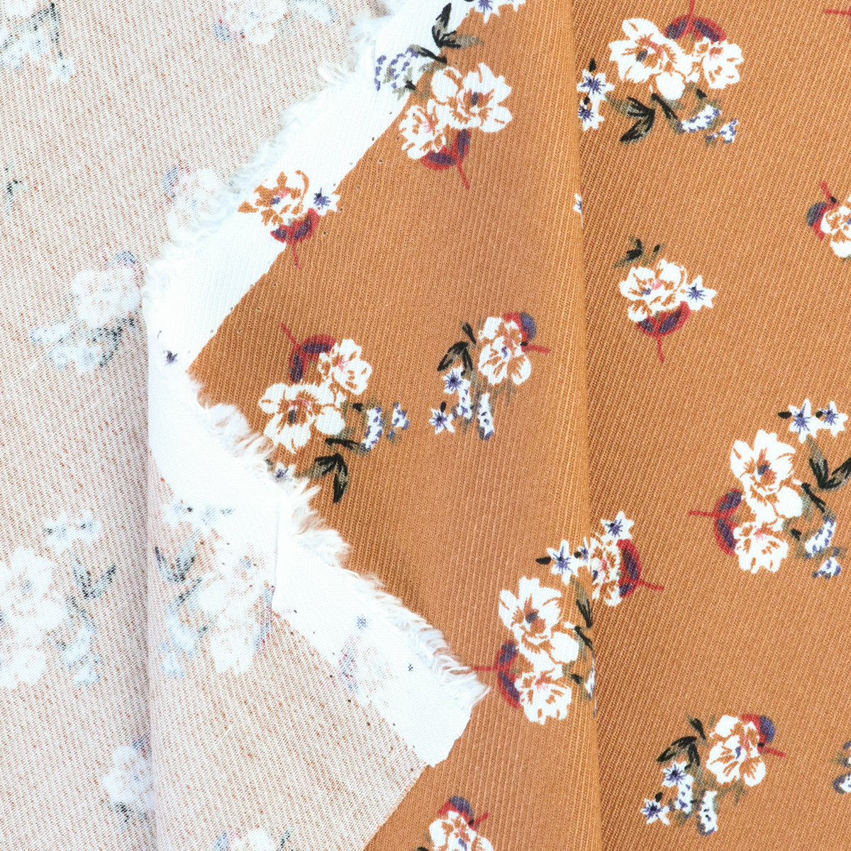 картинка Ткань Capriccio LH 8203-01/145 150gr D твил принт от магазина Одежда+