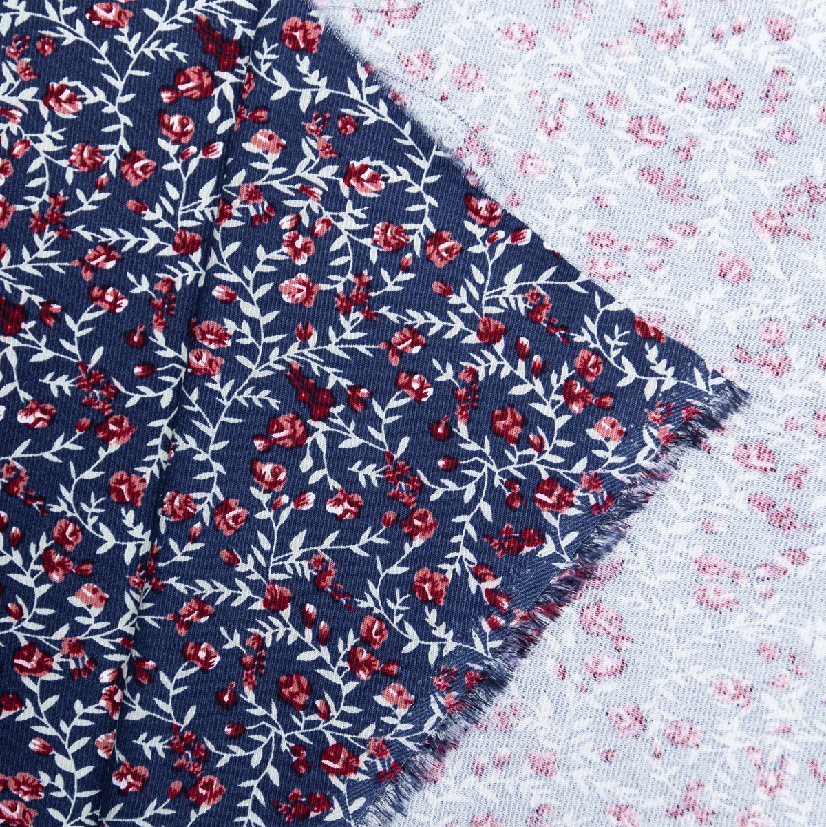 картинка Ткань Capriccio JN 40-02/145 140gr D твил принт от магазина Одежда+