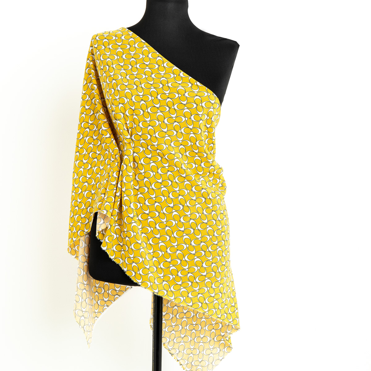 картинка Ткань Capriccio LH 603-03/145 105gr D штапель принт от магазина Одежда+