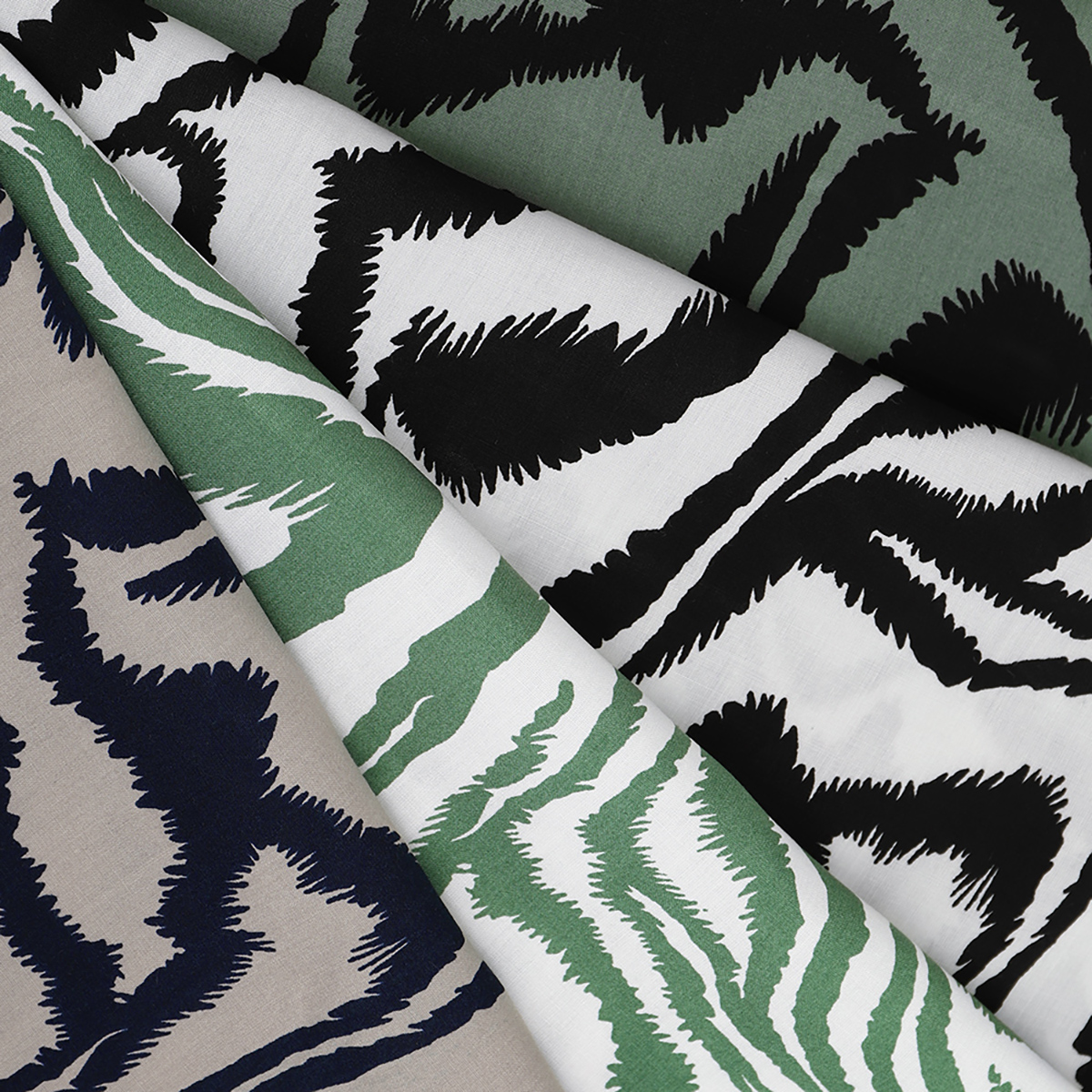 картинка Ткань Capriccio TA 491644-02/145 105gr D штапель принт от магазина Одежда+