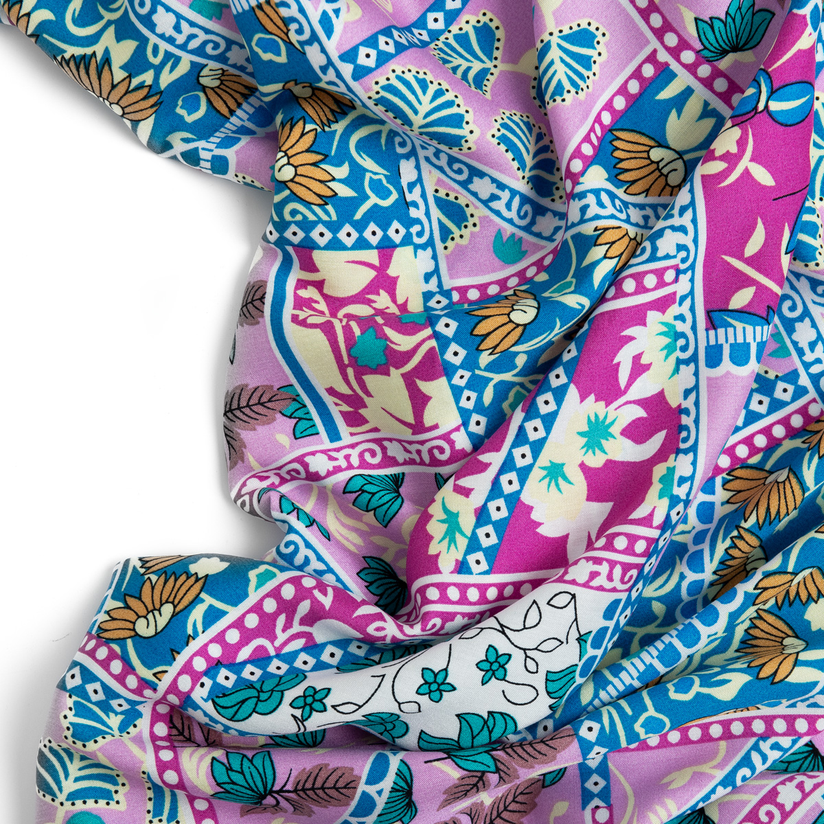 картинка Ткань Capriccio TA CP41272-05/145 90gr D штапель принт от магазина Одежда+