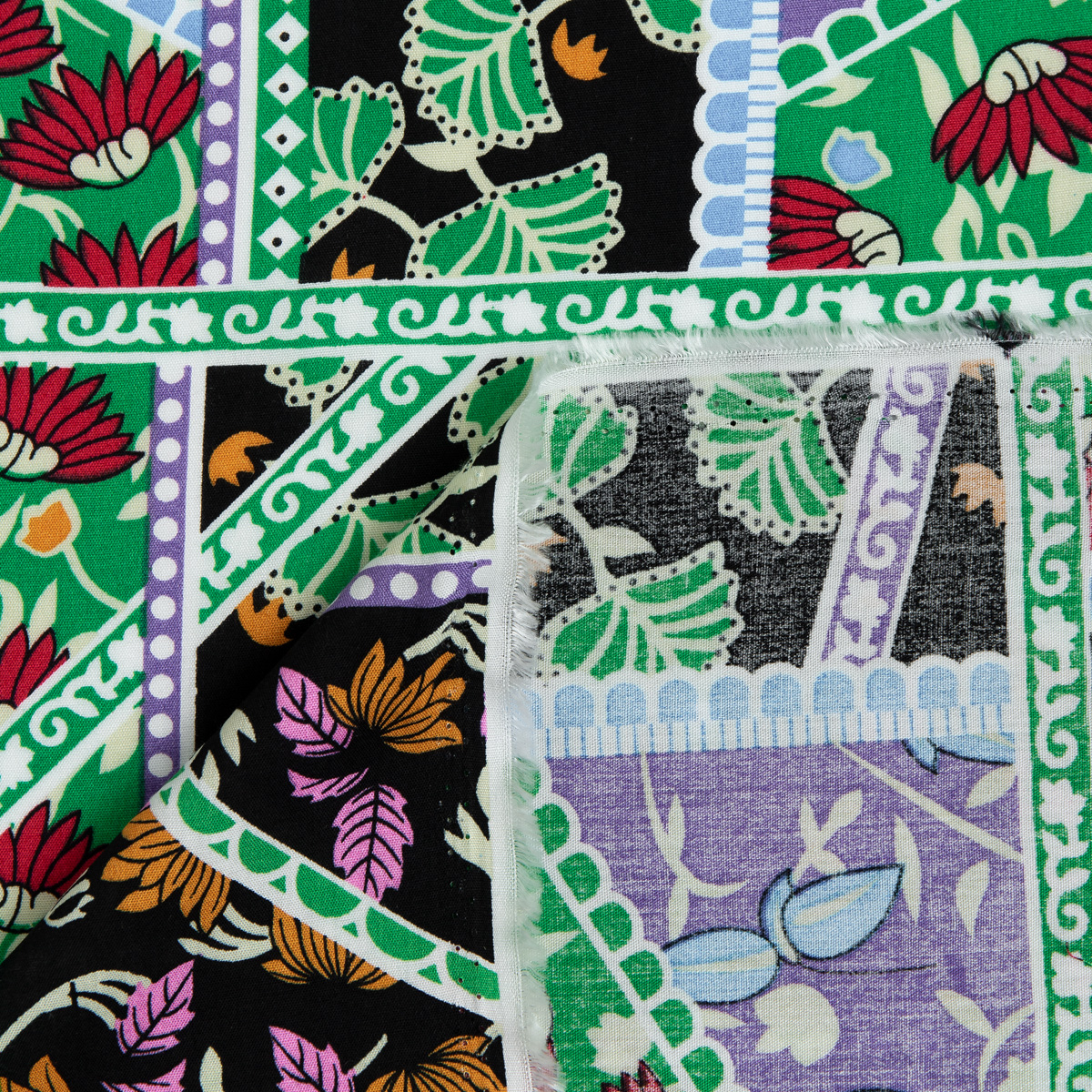 картинка Ткань Capriccio TA CP41272-04/145 90gr D штапель принт от магазина Одежда+