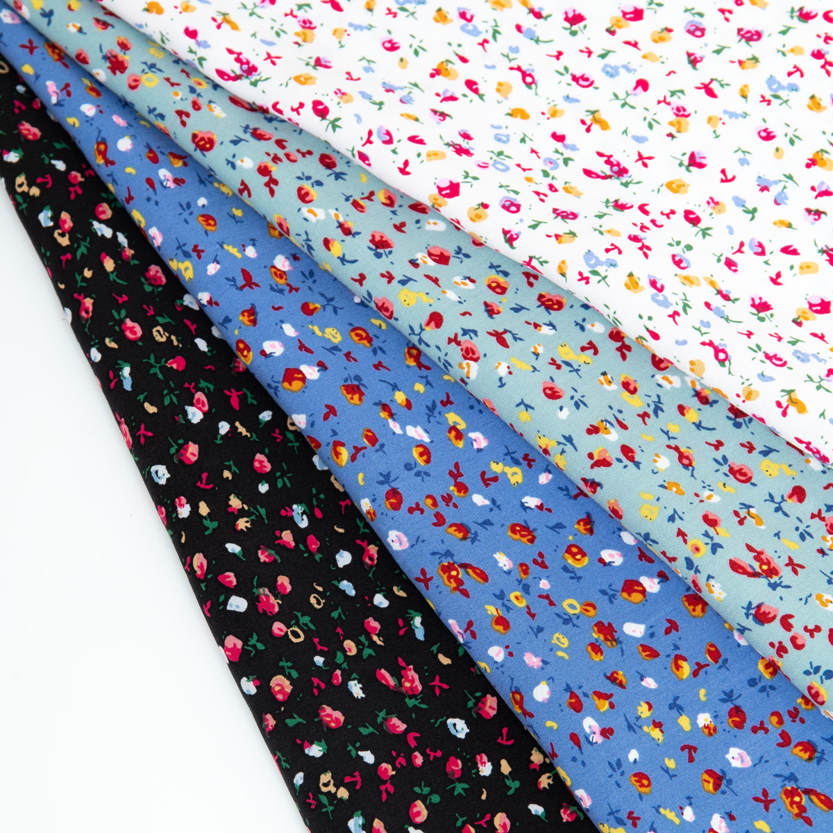 картинка Ткань Capriccio LH 273-04/145 105gr D штапель принт от магазина Одежда+