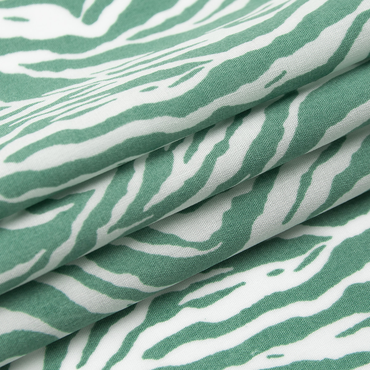 картинка Ткань Capriccio GN 100-1059-03/145 105gr D штапель принт от магазина Одежда+