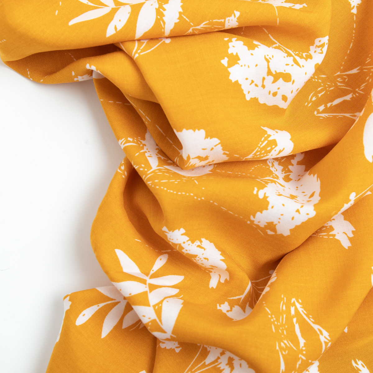 картинка Ткань Capriccio LZ P-32-02/150 105gr D штапель принт от магазина Одежда+