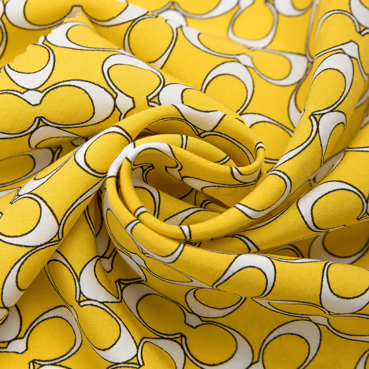 картинка Ткань Capriccio LH 603-03/145 105gr D штапель принт от магазина Одежда+