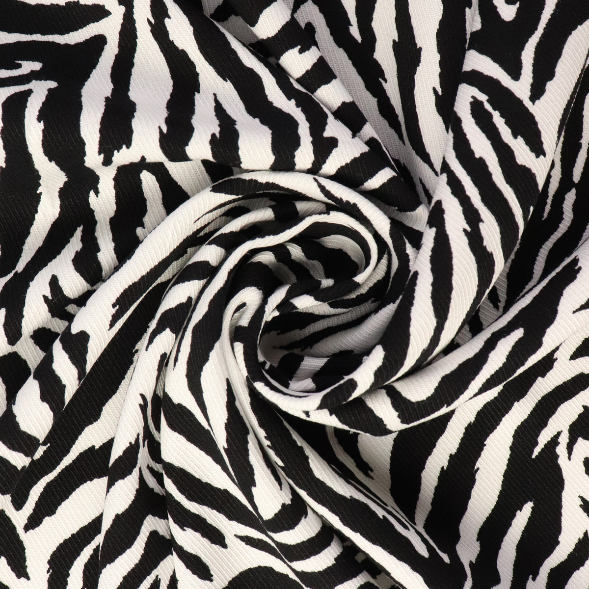 картинка Ткань Capriccio LH 3628-01/145 150gr D твил принт от магазина Одежда+