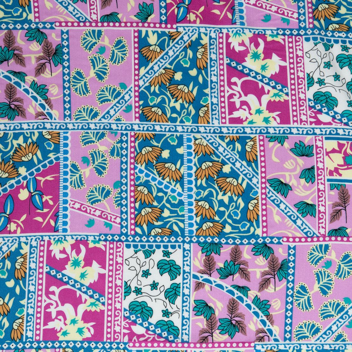 картинка Ткань Capriccio TA CP41272-05/145 90gr D штапель принт от магазина Одежда+