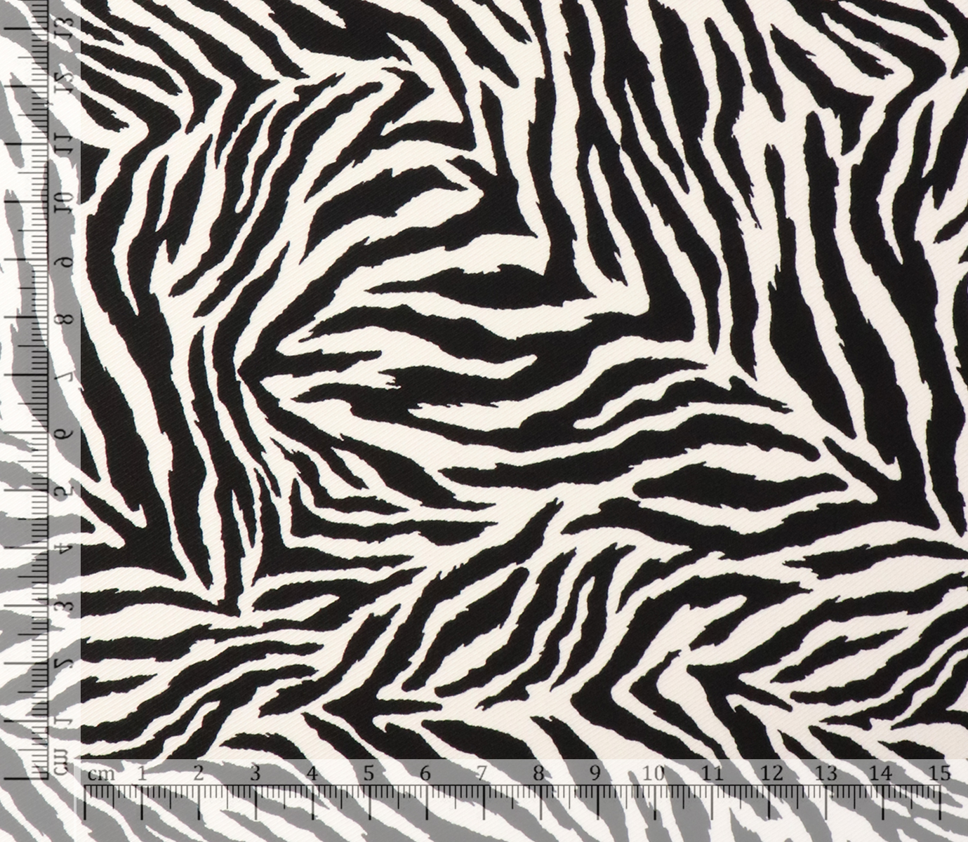 картинка Ткань Capriccio LH 3628-01/145 150gr D твил принт от магазина Одежда+